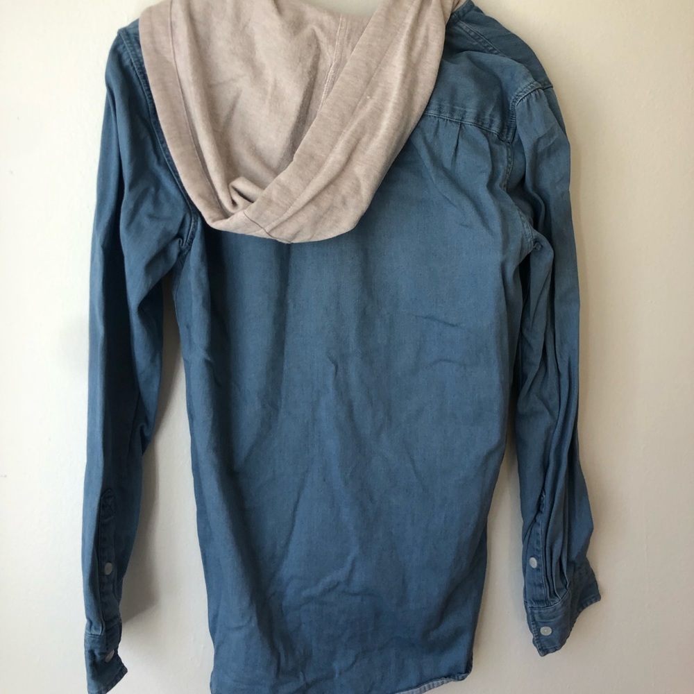 Modern Amusement button up w hood
